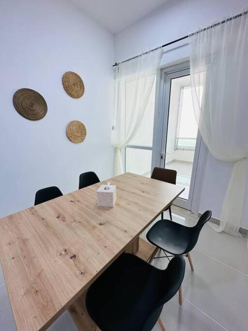 Bed Space In Dubai Marina Hostel Екстериор снимка